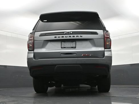 Used 2024 Chevrolet Suburban RST w/ Luxury Package RWD image 28