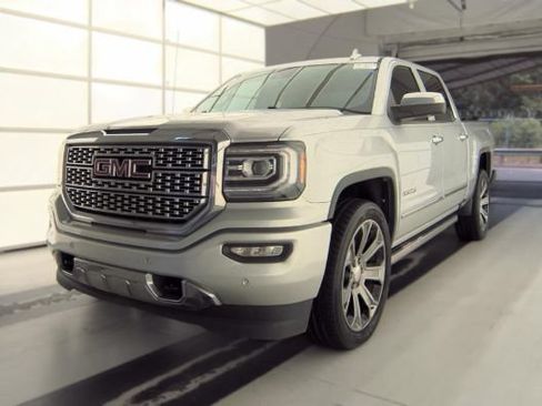 Used 2018 GMC Sierra 1500 Denali RWD image 4