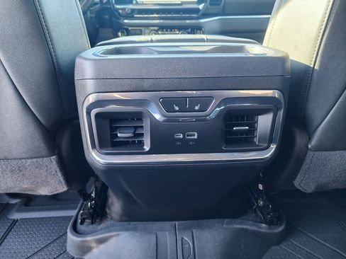 Used 2024 Chevrolet Silverado 2500 LTZ w/ LTZ Premium Package image 17