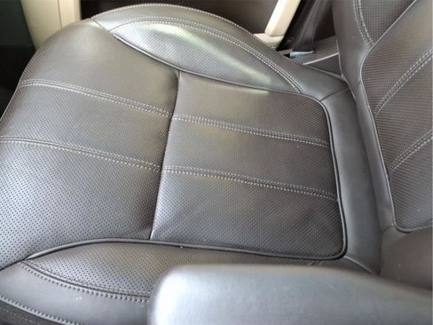 Used 2016 Land Rover Range Rover Sport HSE image 26