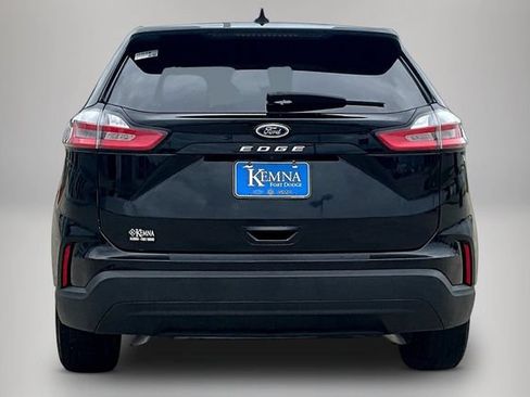 Used 2024 Ford Edge SE AWD/4WD image 5