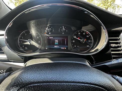 Used 2019 Buick Encore Preferred image 33