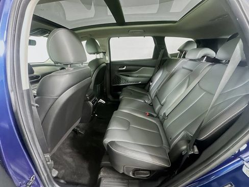 Used 2022 Hyundai Santa Fe SEL w/ Convenience + Premium Package FWD image 17