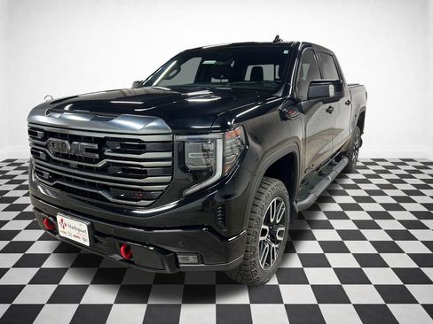 Certified 2024 GMC Sierra 1500 AT4 w/ Technology Package AWD/4WD image 5