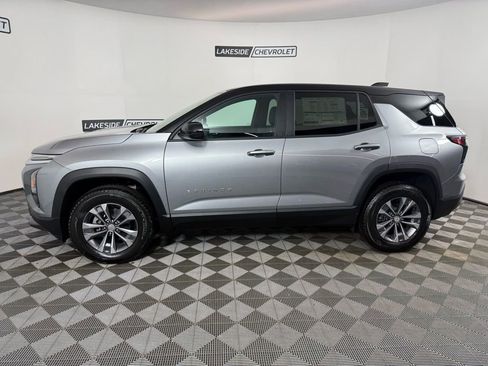 New 2026 Chevrolet Equinox LT image 3