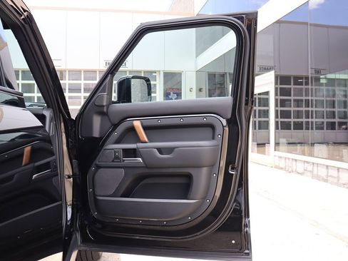 Used 2022 Land Rover Defender 110 X image 53