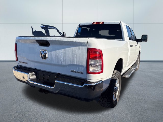 Used 2024 RAM 2500 Big Horn w/ Off Road Package AWD/4WD image 4
