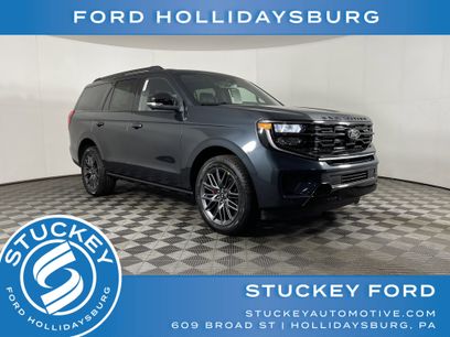 New 2025 Ford Expedition Platinum w/ Stealth Performance Package