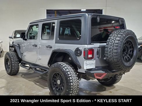 Used 2021 Jeep Wrangler Unlimited Sport AWD/4WD image 12