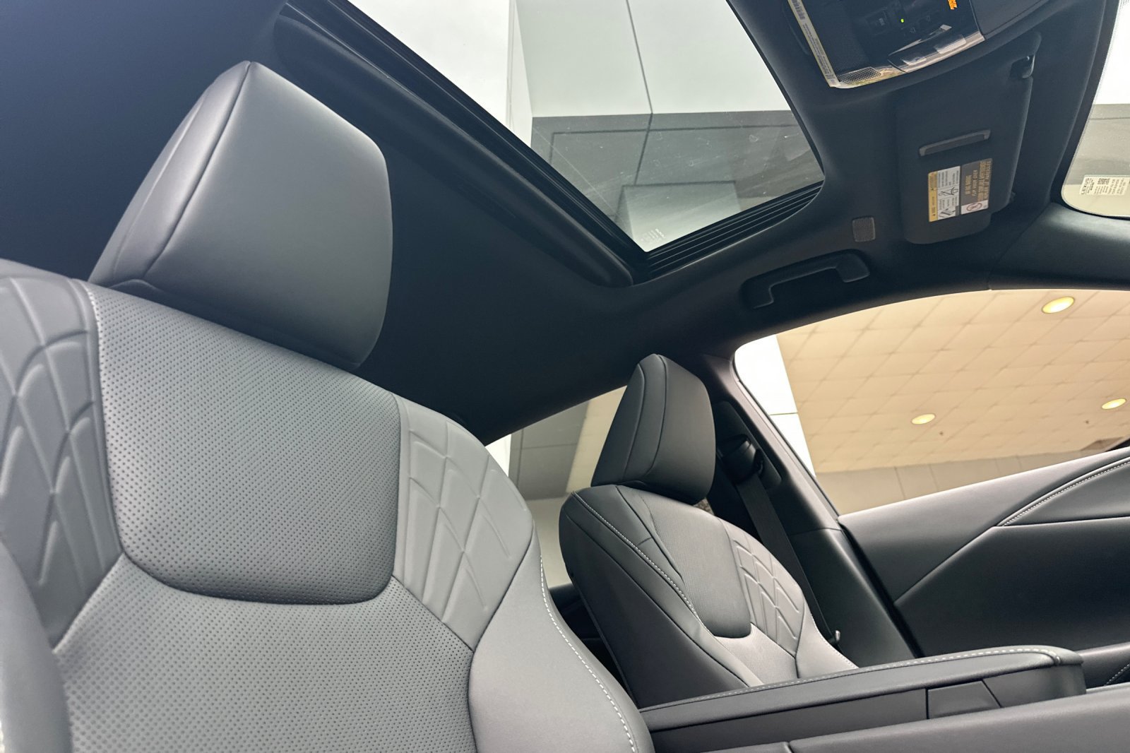 New 2026 Lexus RX 450h AWD w/ Convenience Package image 13