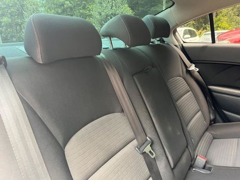 Used 2017 Kia Forte LX w/ LX Popular Package FWD image 36