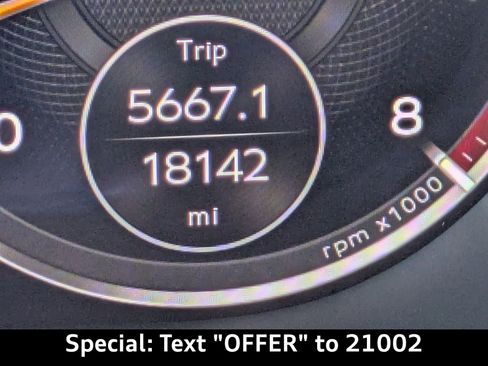 Used 2024 Bentley Continental GT image 33