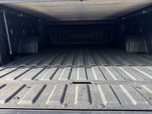 Used 2024 GMC Sierra 1500 AT4X image 34