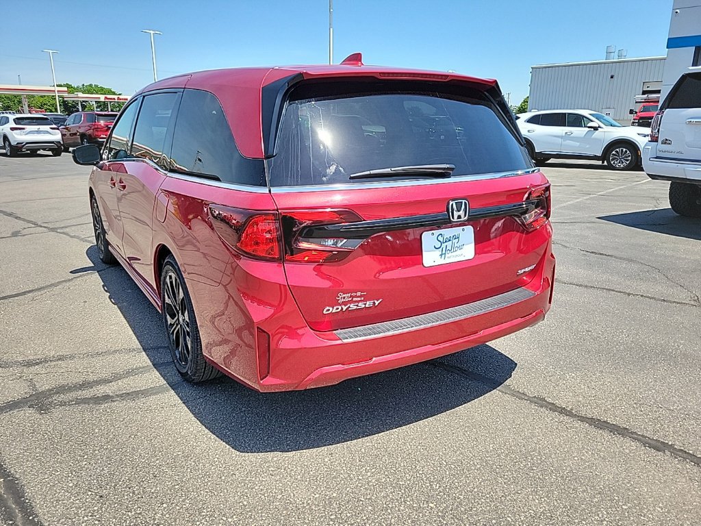 Used 2025 Honda Odyssey Sport-L image 7