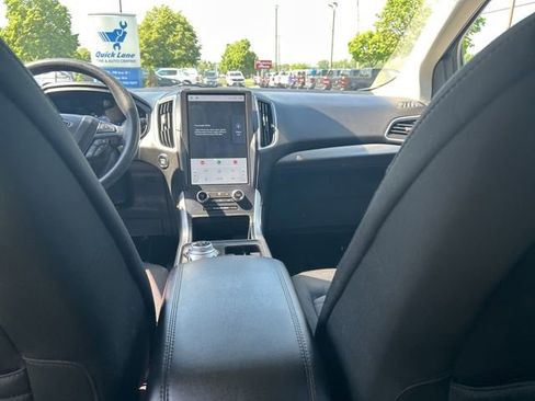 Used 2023 Ford Edge SE w/ Black Appearance Package AWD/4WD image 13