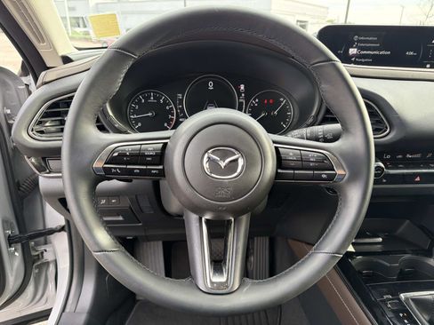 Used 2025 MAZDA CX-30 AWD 2.5 S w/ Premium Package image 8