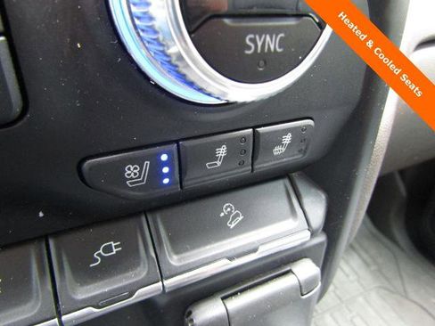 Used 2023 GMC Sierra 2500 Denali w/ Denali Ultimate Package AWD/4WD image 21