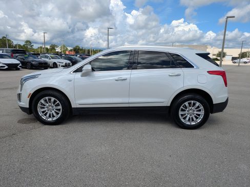 Used 2018 Cadillac XT5 AWD image 7