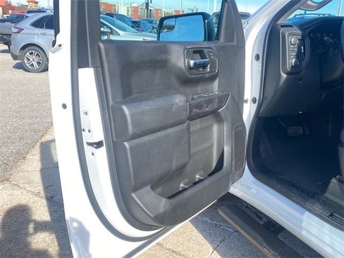 Used 2022 GMC Sierra 1500 Pro w/ Pro Value Package image 17