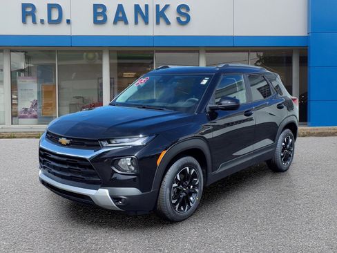 Used 2023 Chevrolet TrailBlazer LT FWD image 1