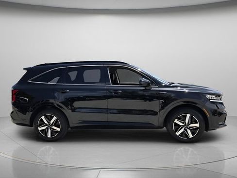 Used 2022 Kia Sorento EX w/ Panoramic Sunroof Package FWD image 5