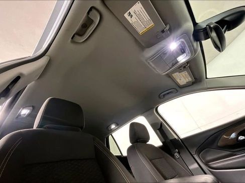 Used 2021 GMC Terrain SLE w/ Driver Convenience Package image 22