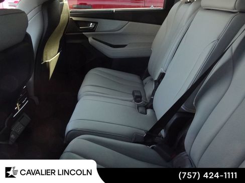 Used 2024 Acura MDX FWD w/ Technology Package image 7