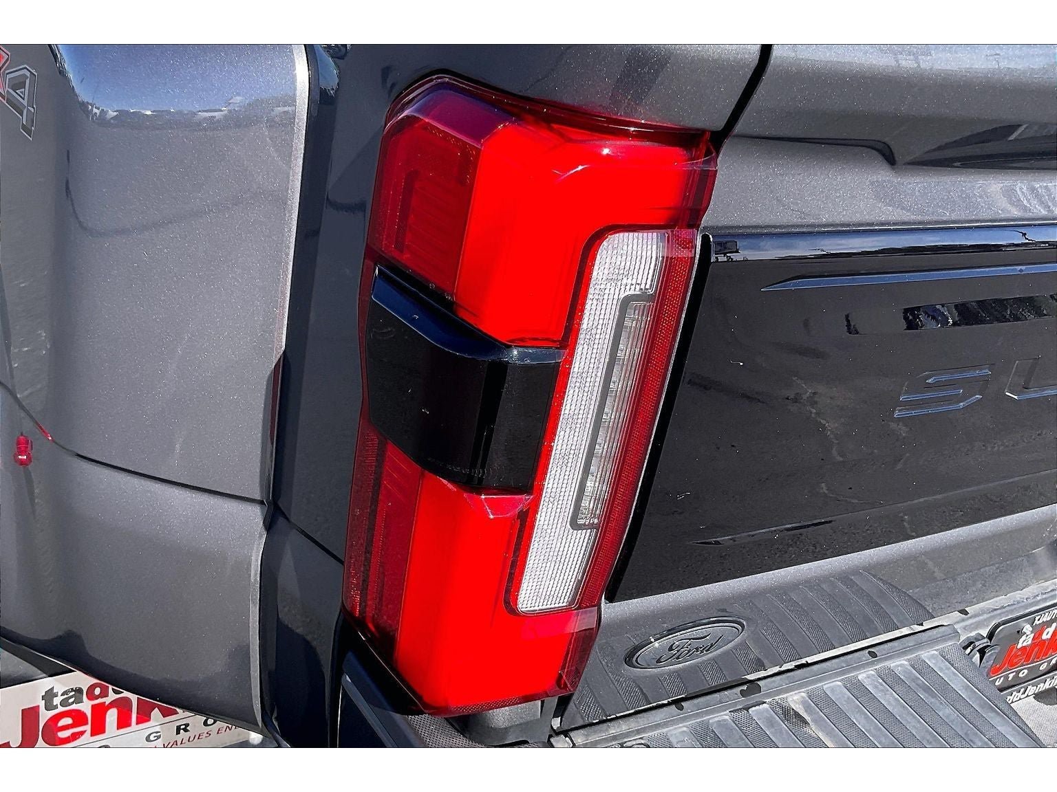 Used 2026 Ford F350 Platinum AWD/4WD image 31