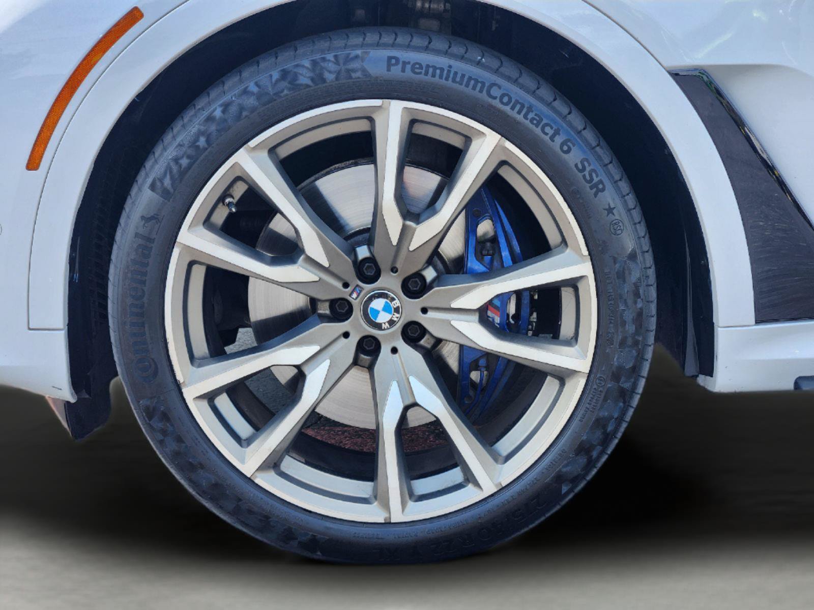 Used 2022 BMW X7 M50i w/ Executive Package AWD/4WD image 9