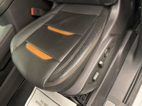 Used 2024 GMC Sierra 1500 AT4 w/ Technology Package image 16