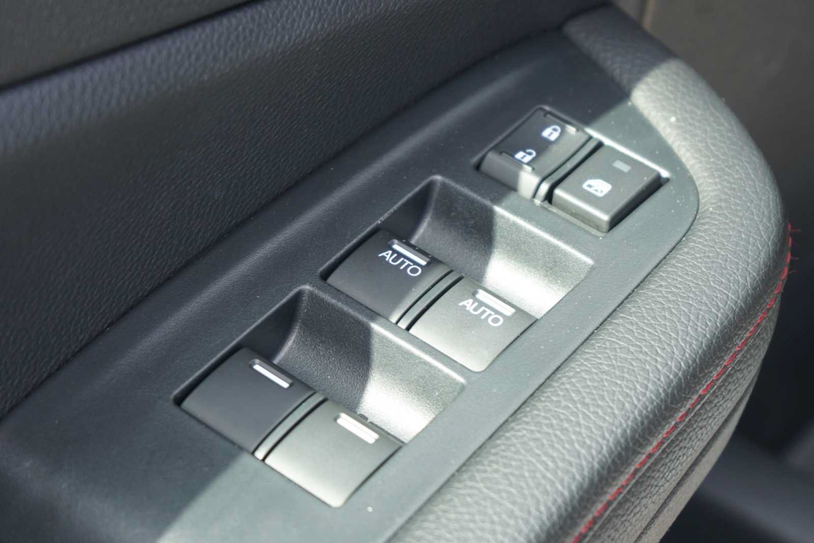 Used 2024 Honda Passport Black Edition image 14