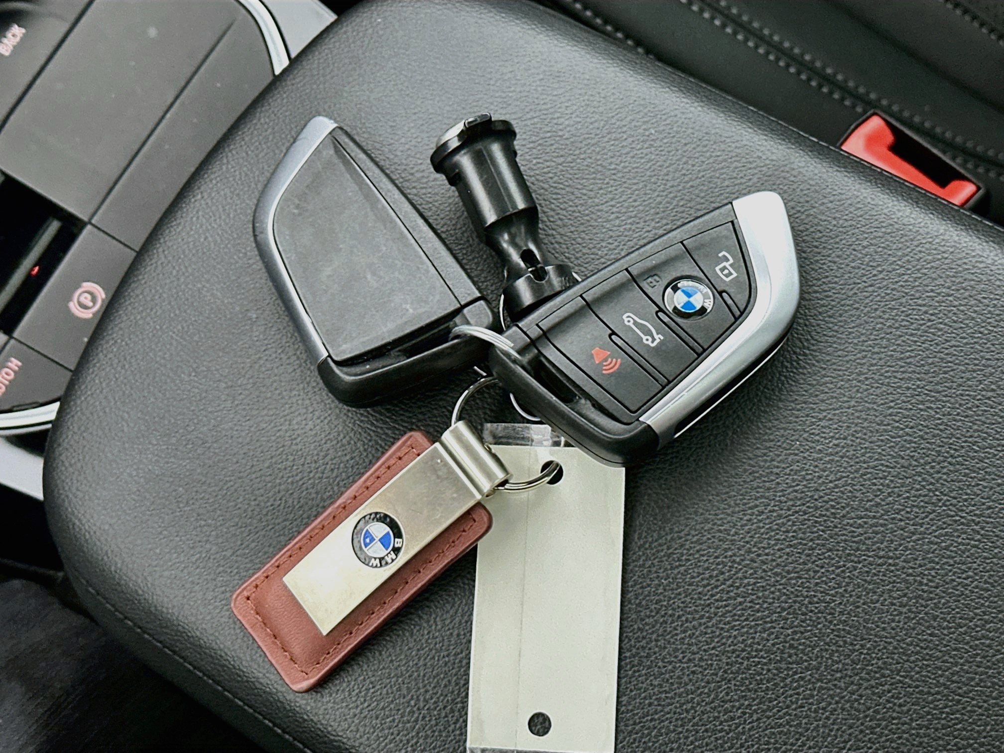 Used 2024 BMW X3 xDrive30i w/ Convenience Package AWD/4WD image 26