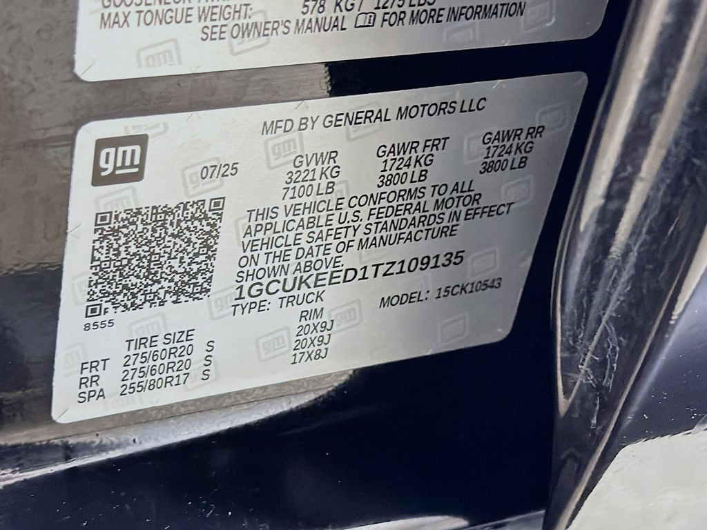 Used 2026 Chevrolet Silverado 1500 RST AWD/4WD image 29