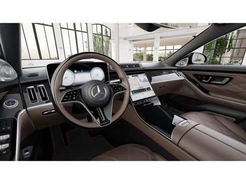 New 2026 Mercedes-Benz Maybach S 580 4MATIC image 3