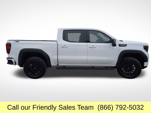 Used 2024 GMC Sierra 1500 Elevation w/ Elevation Premium Package image 6