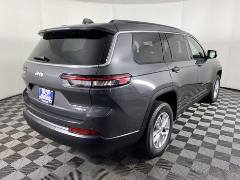 New 2025 Jeep Grand Cherokee L Laredo w/ Luxury Tech Group I image 6