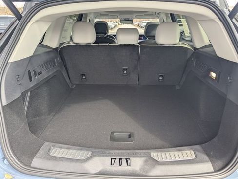 New 2026 Lincoln Nautilus Reserve AWD/4WD image 9