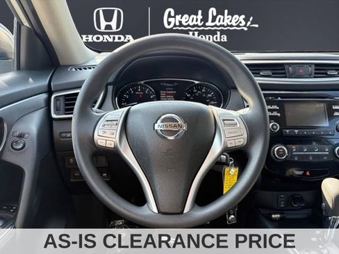 Used 2015 Nissan Rogue S AWD/4WD image 12
