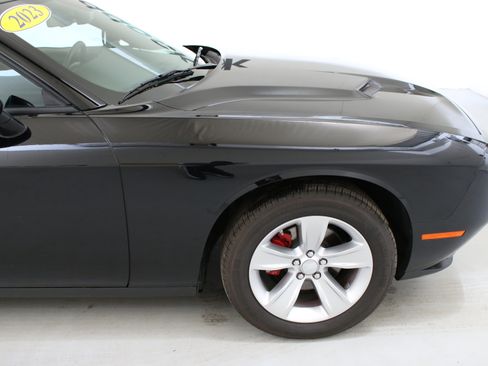 Used 2023 Dodge Challenger SXT image 11