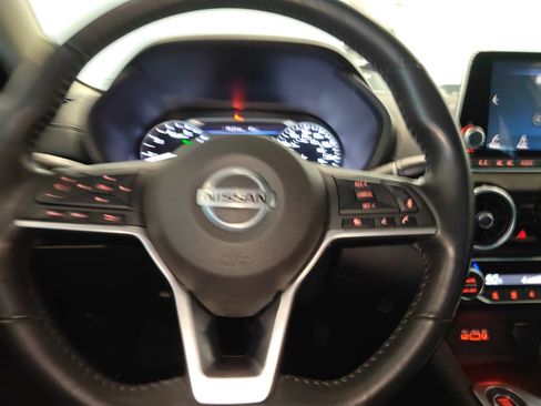 Used 2020 Nissan Sentra SV image 22