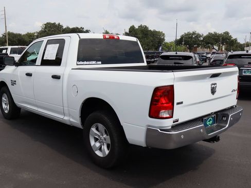Used 2022 RAM 1500 Classic SLT w/ Electronics Group AWD/4WD image 7