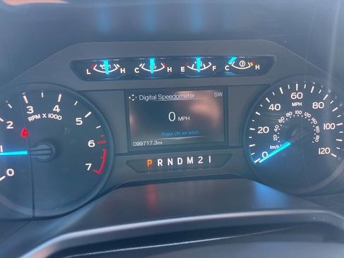 Used 2015 Ford F150 XL w/ Equipment Group 101A Mid AWD/4WD image 21