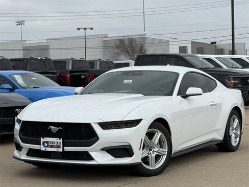 New 2026 Ford Mustang Coupe image 24