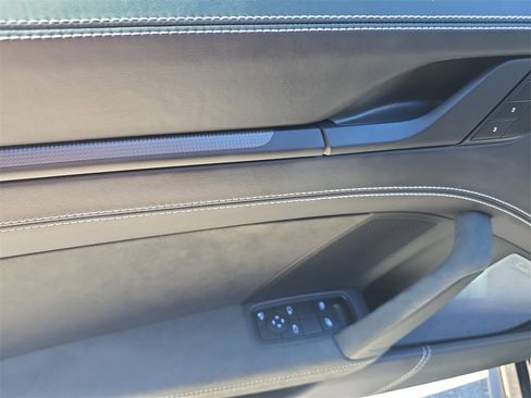 Used 2024 Porsche 911 Carrera GTS image 19