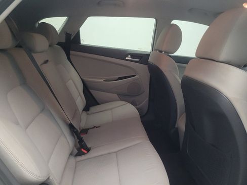 Used 2021 Hyundai Tucson Value FWD image 19