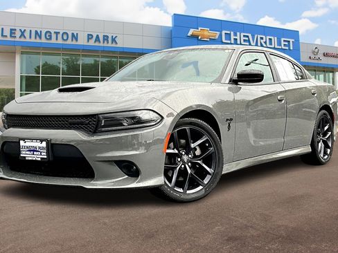 Used 2023 Dodge Charger R/T w/ Plus Group image 12