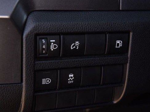 Used 2025 Toyota 4Runner SR5 image 11