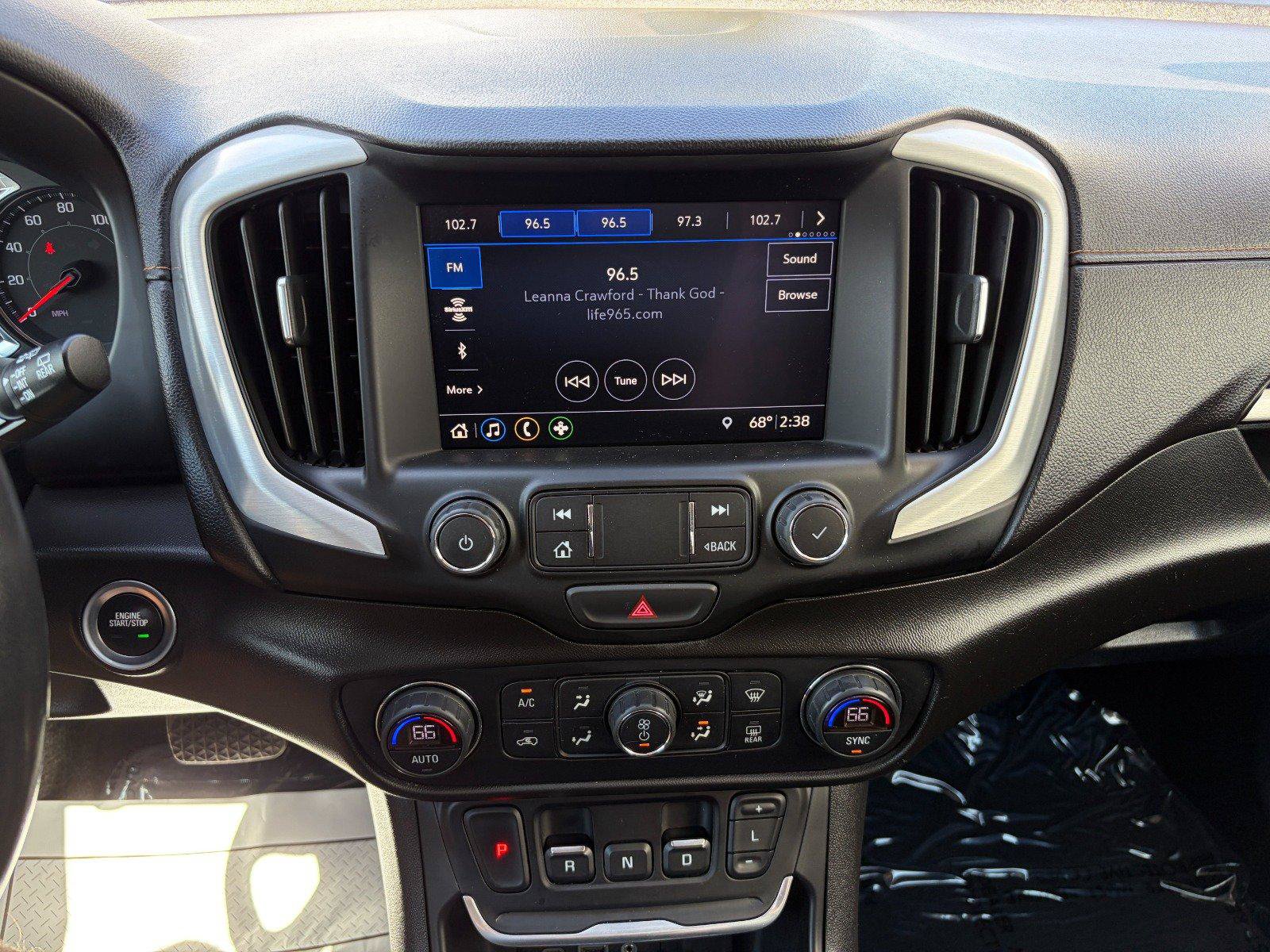 Used 2020 GMC Terrain SLT w/ Preferred Package AWD/4WD image 13