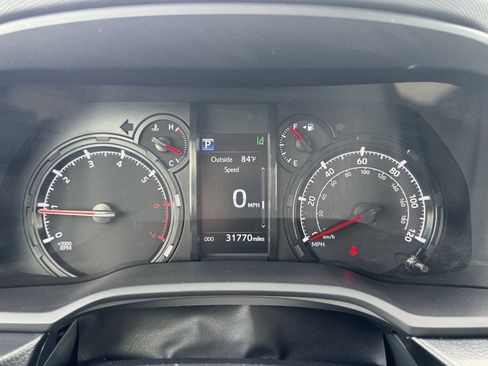 Used 2024 Toyota 4Runner SR5 Premium image 9