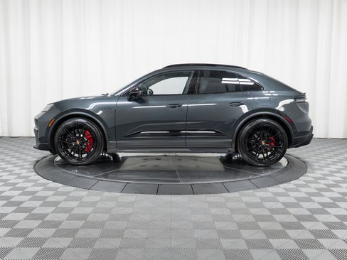 New 2026 Porsche Macan GTS Electric image 2